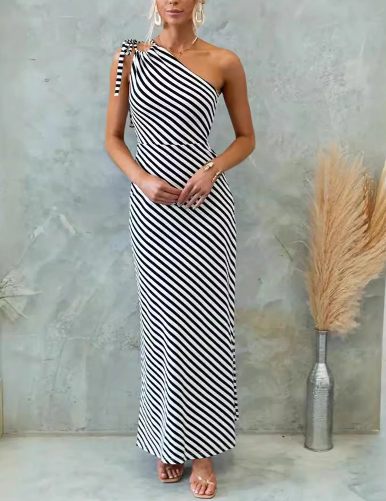 602556abe5d94a49ae8590c7b7346bcc-Max-Origin