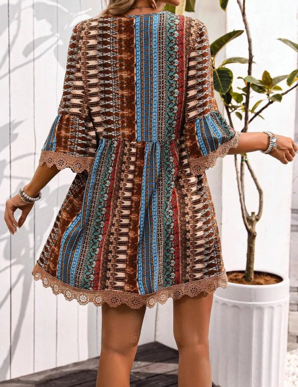 c4bbf251-f395-4be2-9933-9207a03fda9e-Max